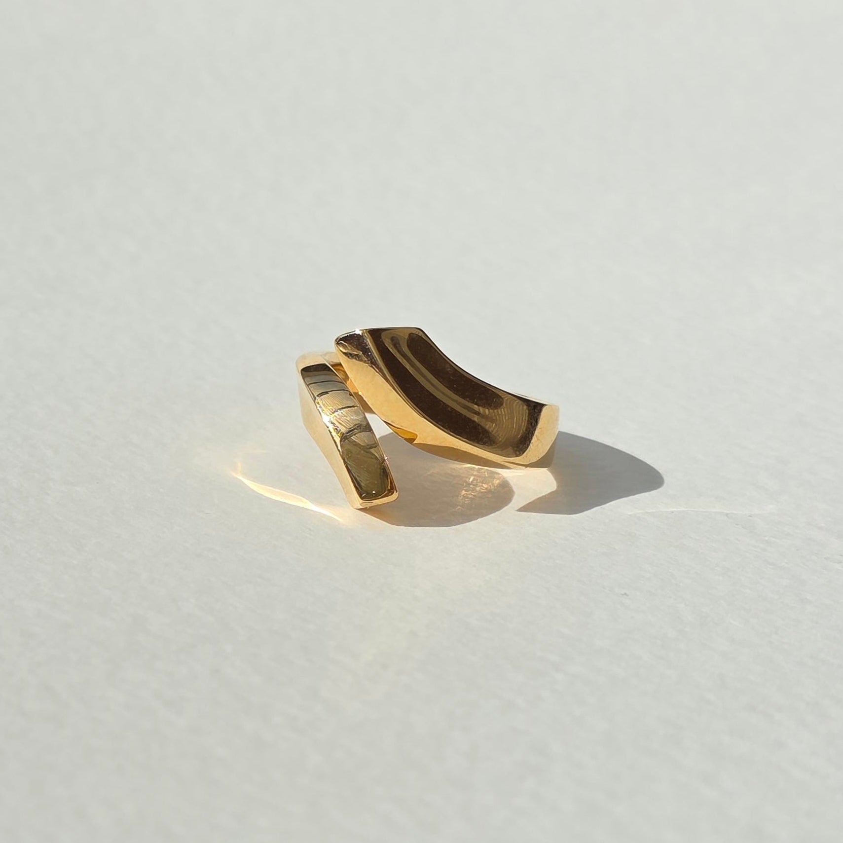 14k-solid-yellow-Gold-toi-et-moi-open-shank-statement-coctail-ring