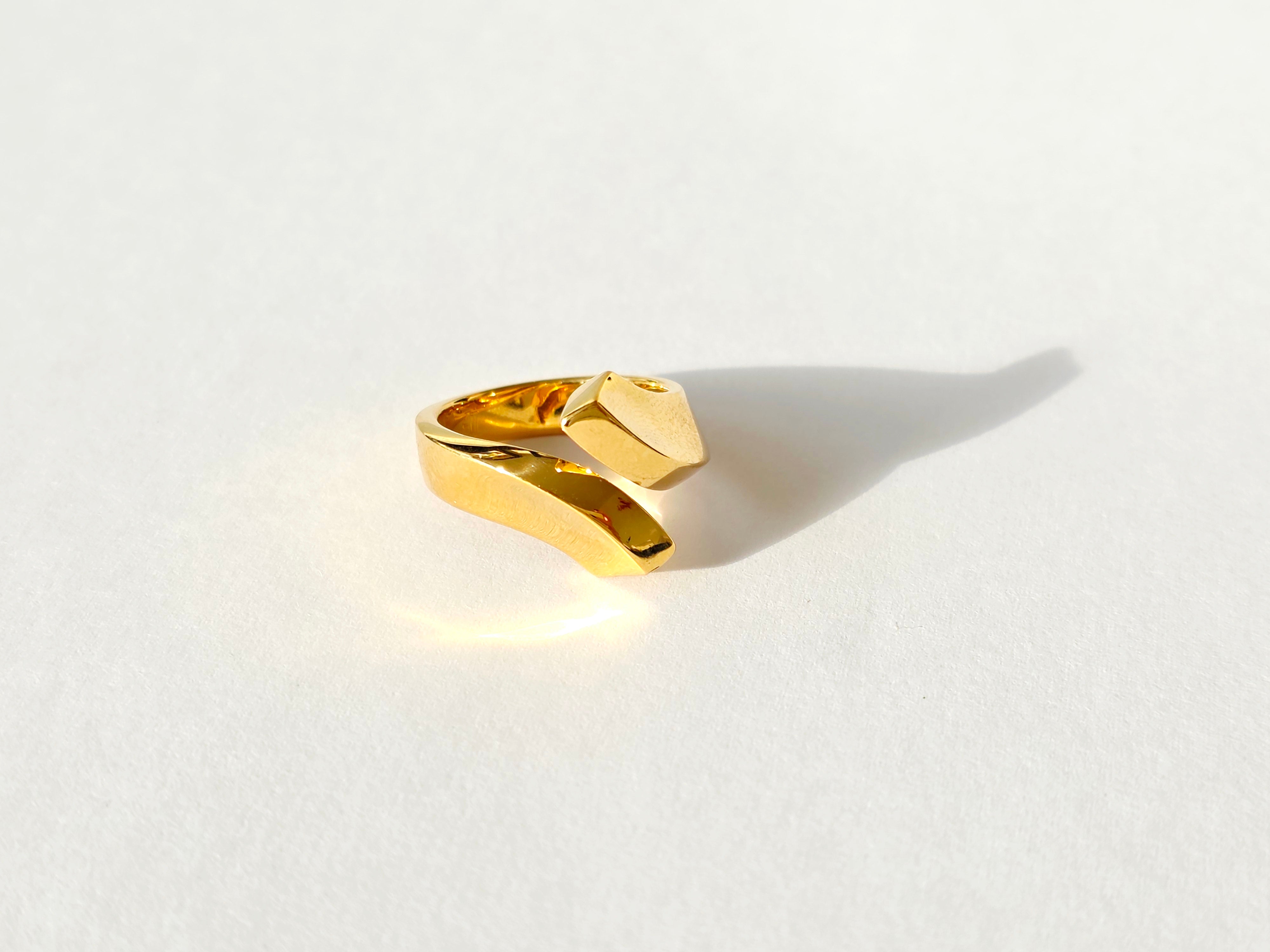 14k-solid-yellow-Gold-toi-et-moi-open-shank-statement-coctail-ring-8