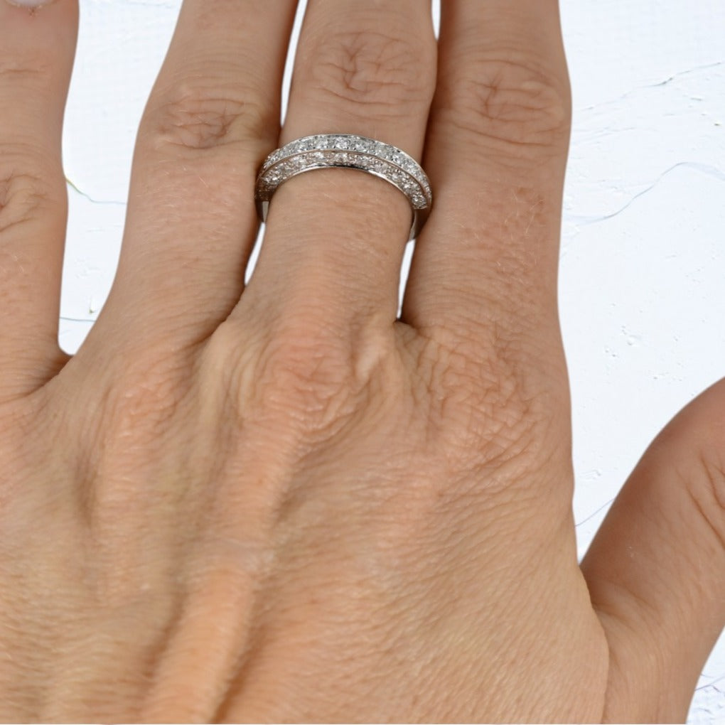 Eternité - Bague en Or avec Pavé de Diamants sur Trois Côtés