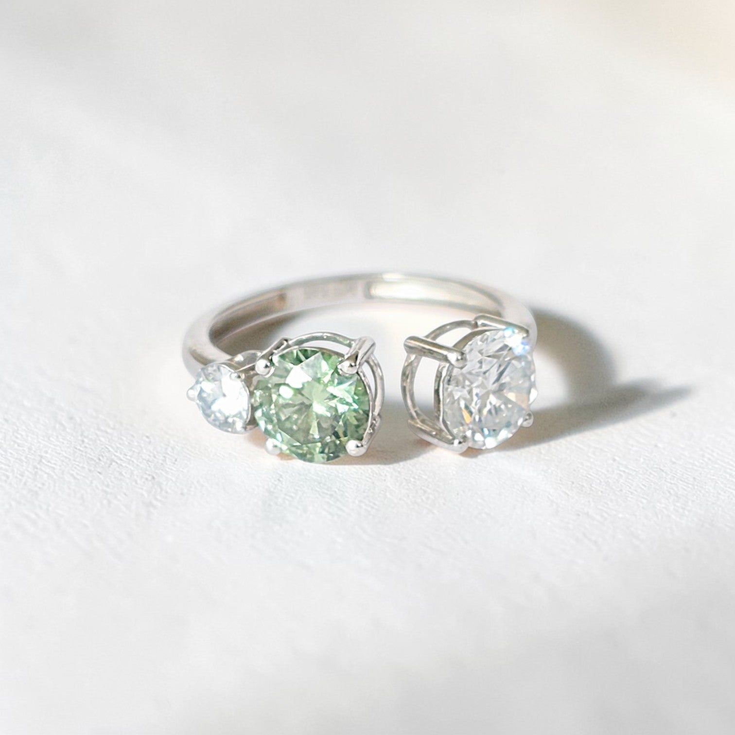 alba-three-stone-green-lab-diamond-ring-14k-white-gold-eterling (9)