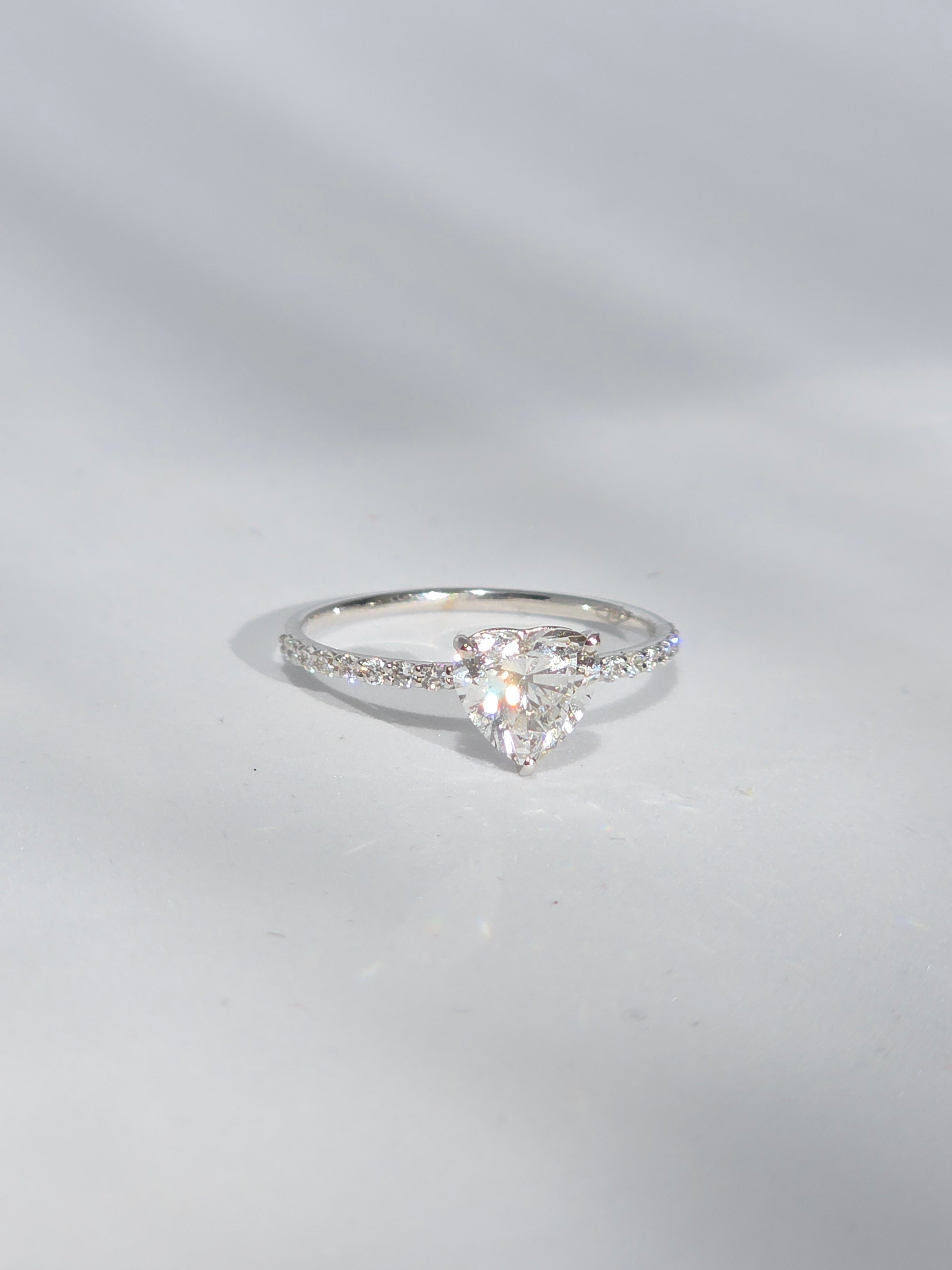 amora-heart-diamond-ring-14k-white-gold-lab-grown-1-3ct-eterling