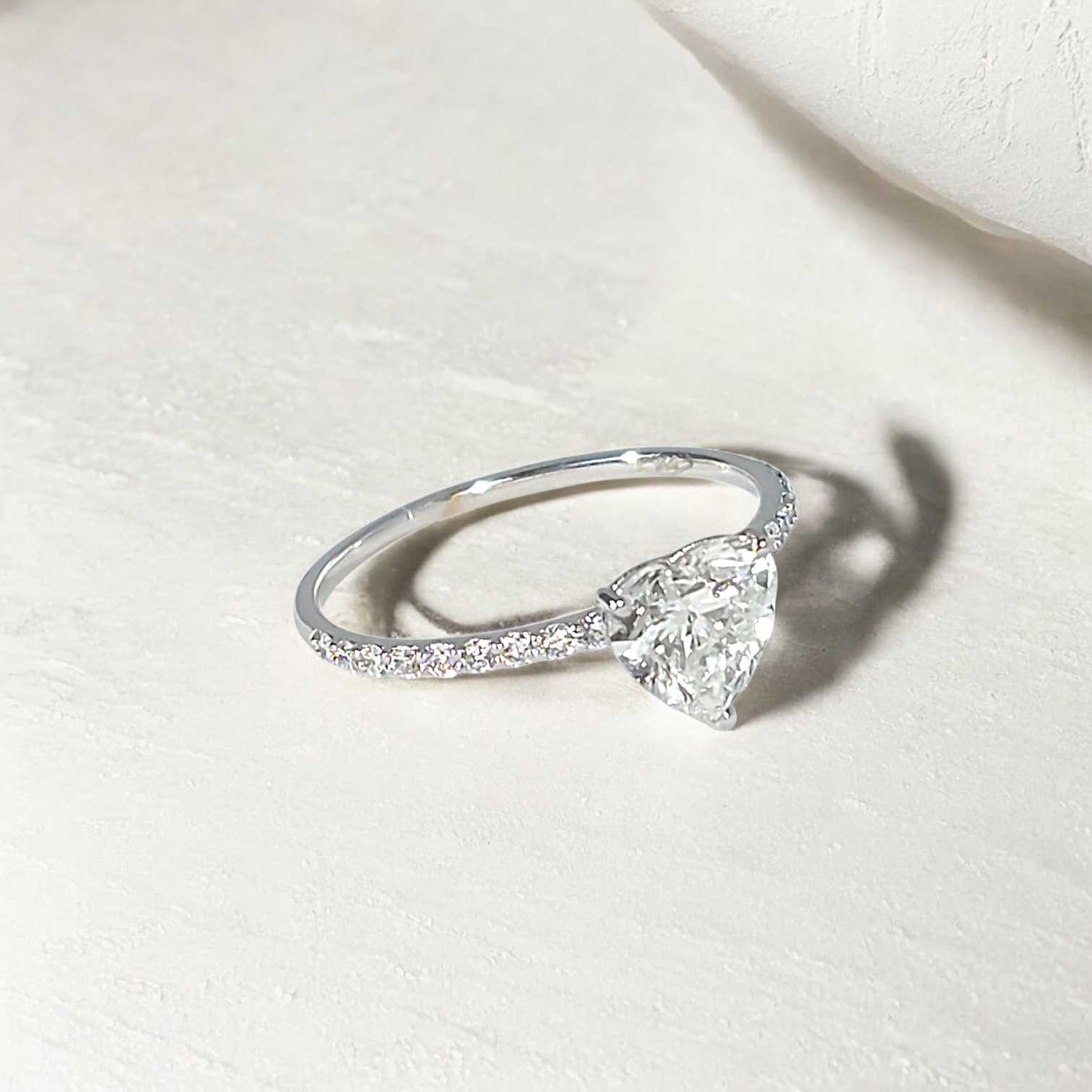 amora-heart-diamond-ring-14k-white-gold-lab-grown-1-3ct-eterling-8