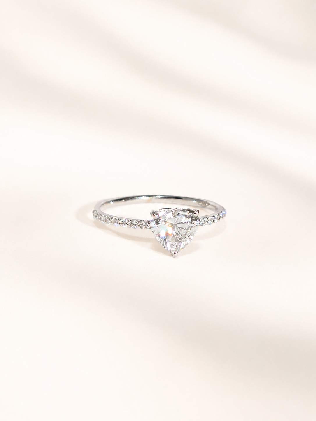 amora-heart-diamond-ring-14k-white-gold-lab-grown-1-3ct-eterling-8