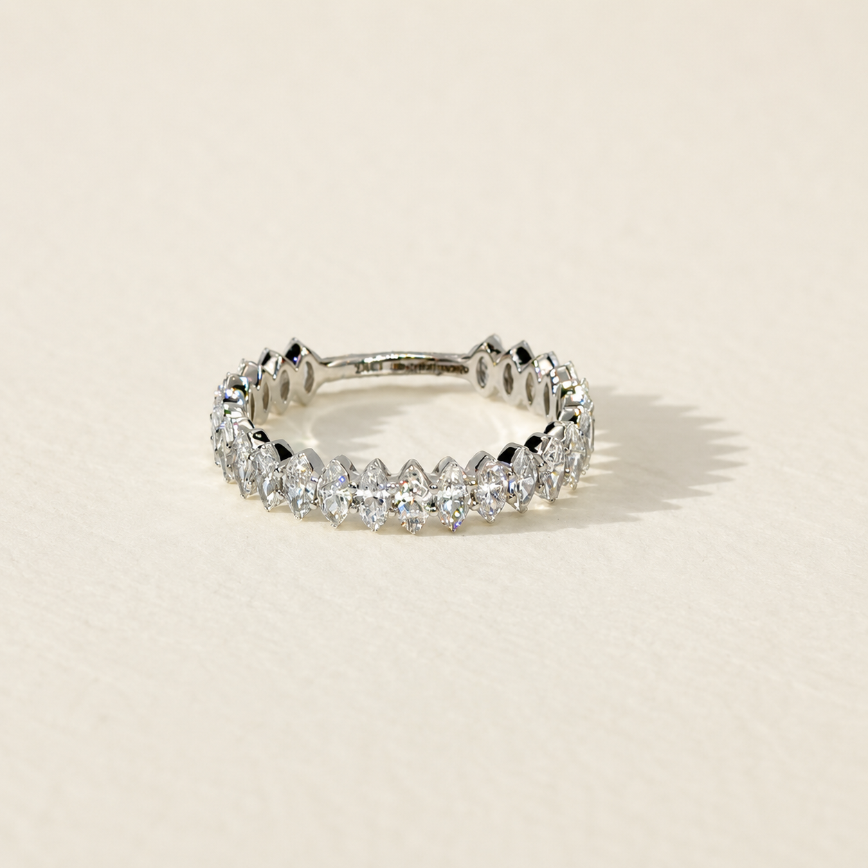 Celeste - Alliance diamant marquise éternité