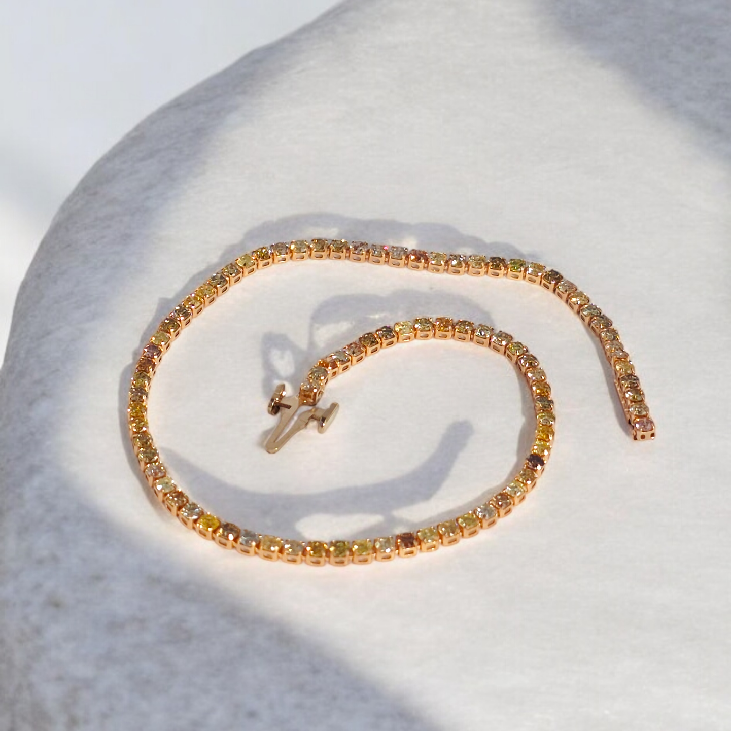 eterling-natural-coloured-diamond-tennis-bracelet-18k-rose-gold (1)