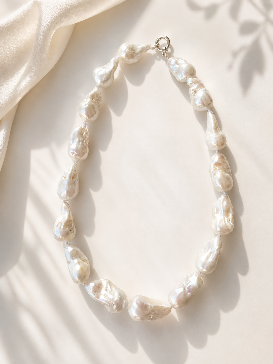 eterling-oversized-baroque-pearl-necklace-natural-white (11)