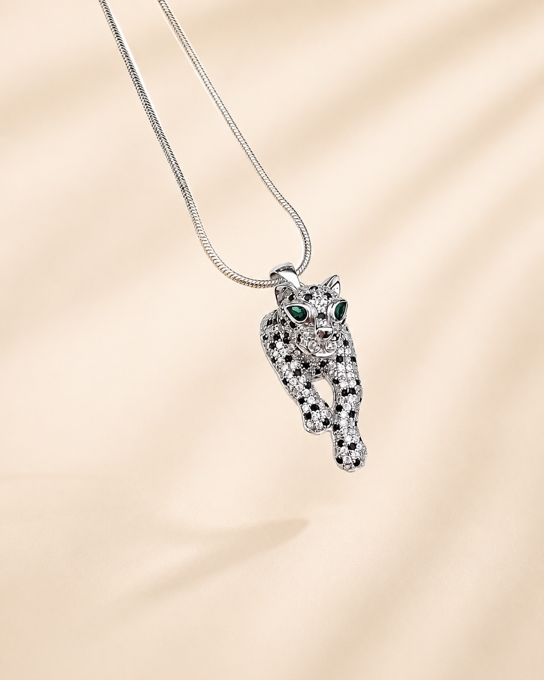 eterling-panther-necklace-silver-925-collier-panthere-zirconiums-green-eyes_4