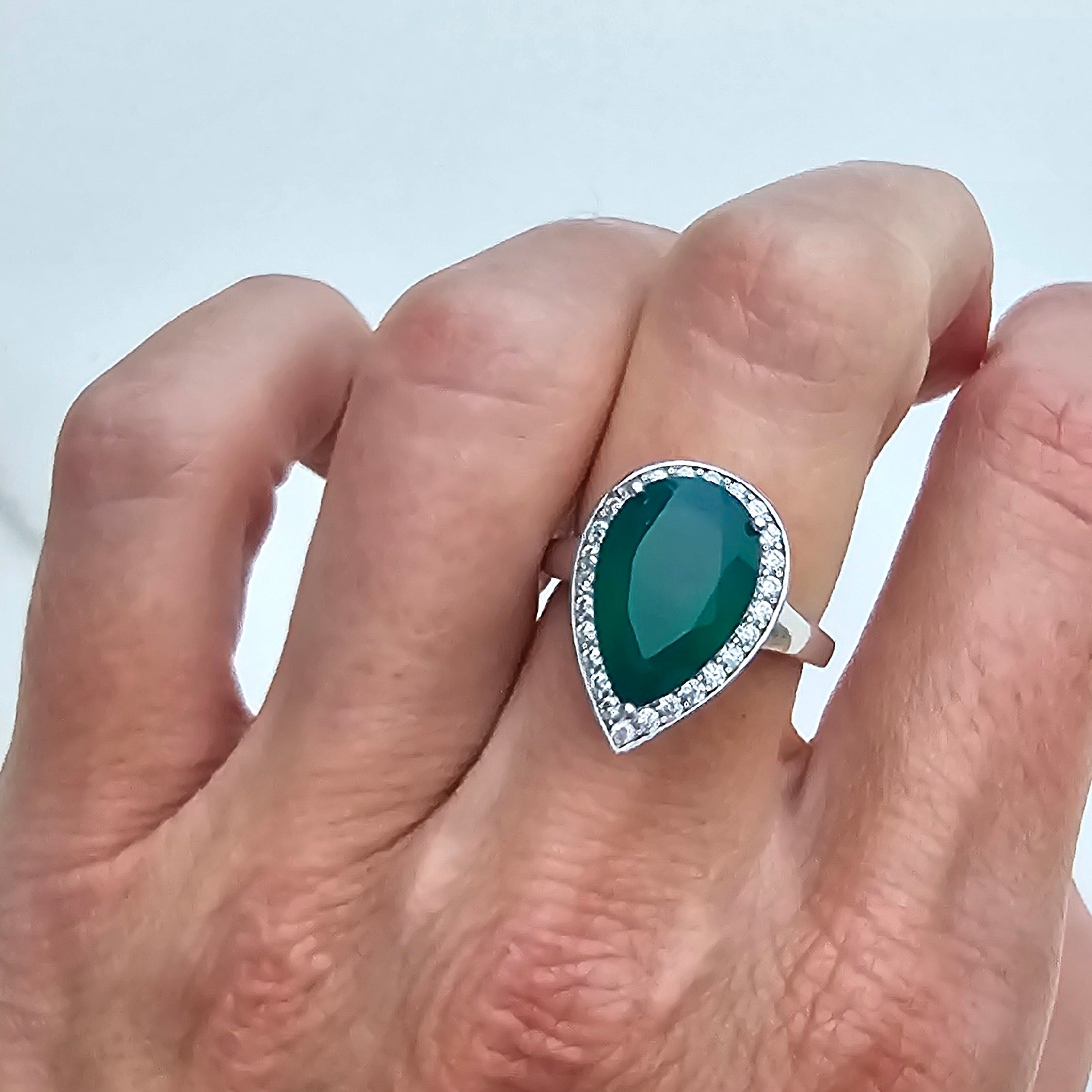 green-agate-pear-drop-shape-silver-ring-protection-balance-symbol_12