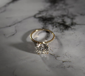 lab-grown-diamond-engagement-ring-4ct-round-yellow-gold-ethical-jewelry-handmade-IGI-certified-_2_ecf9151f-0153-4132-9dad-144b627a0e7e