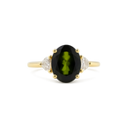 Charger l&#39;image dans la galerie, maeve-green-tourmaline-diamond-trio-ring-yellow-gold-engagement-jewelry_1

