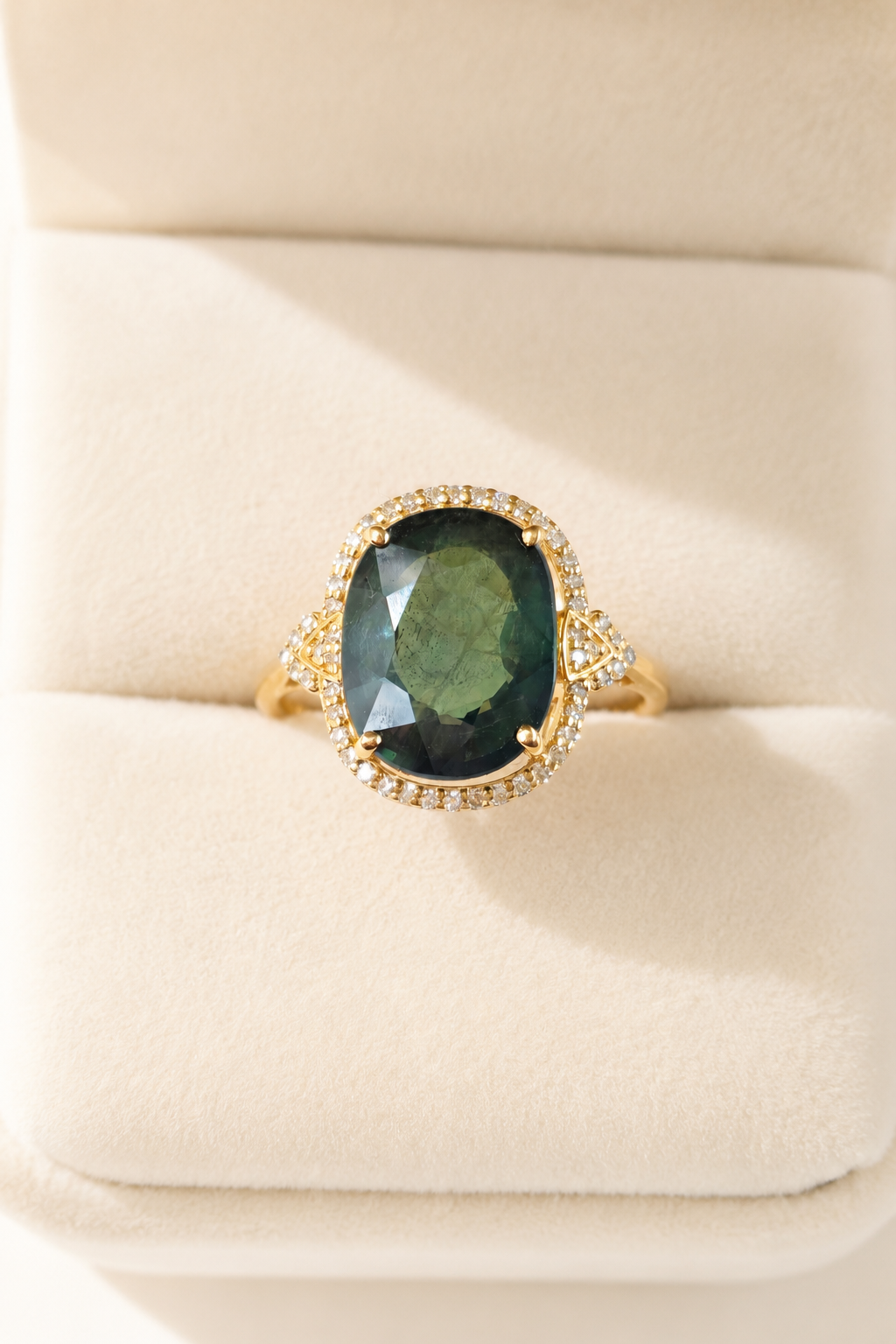 mystique-natural-green-sapphire-diamond-ring-14k-yellow-gold-eterling