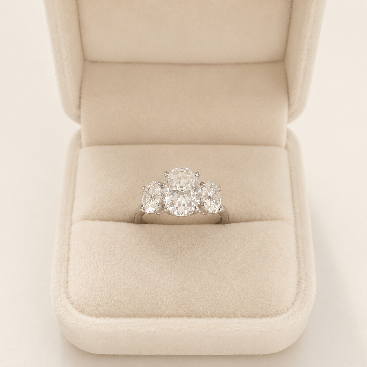 ovalia-trilogy-6ct-oval-moissanite-engagement-travel-ring-silver