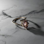 Charger l&#39;image dans la galerie, pear-shaped-rose-gold-Morganite-moissanite-halo-coctail-statement-ring-unique-bespoke-handmade-2_1
