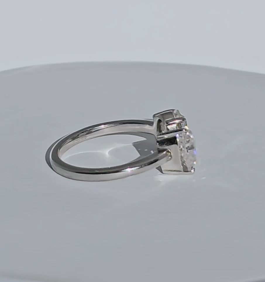 Toi-et-moi-silver-moissanite-ring-engagement-wedding (1)