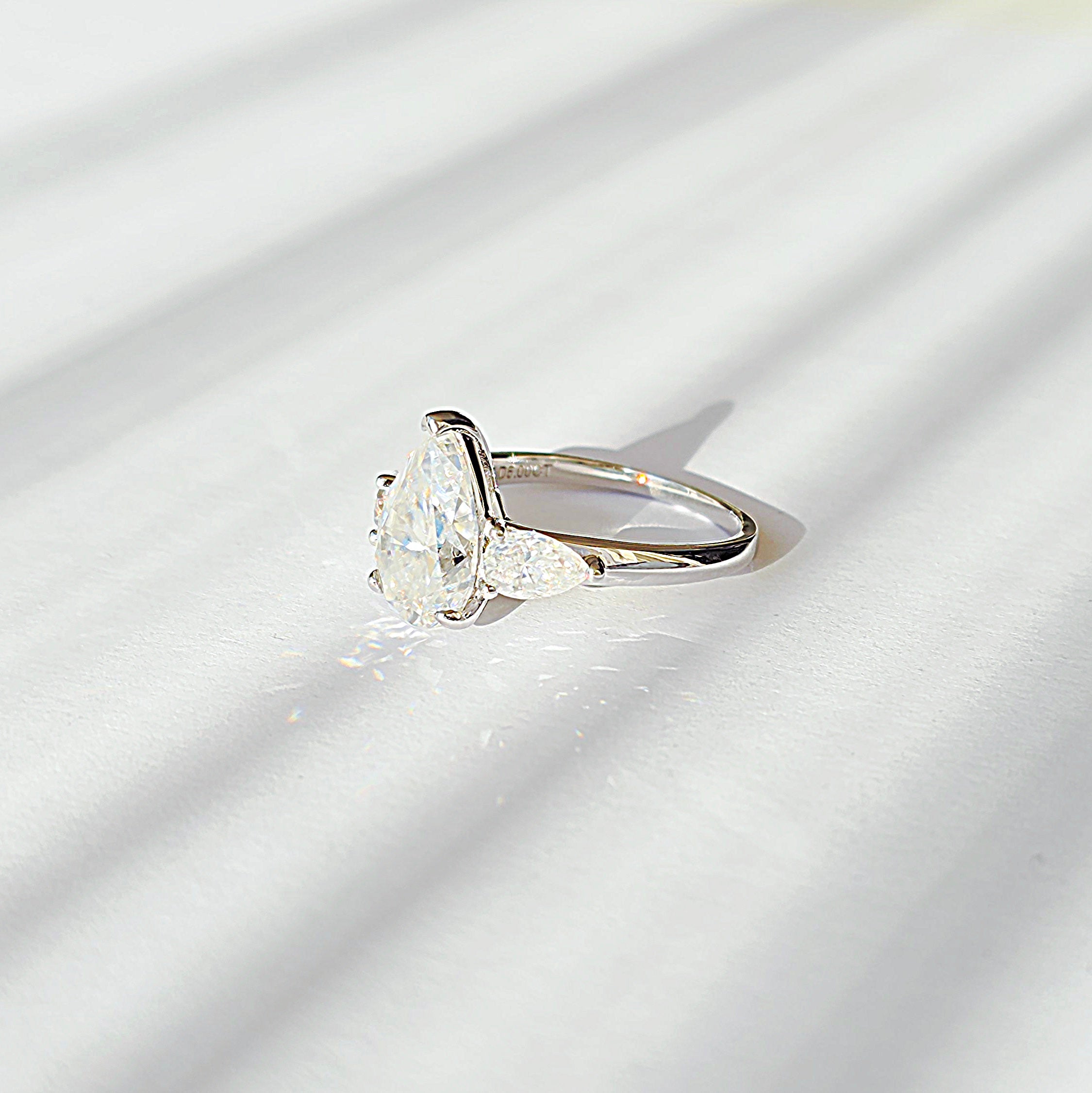 princess-4ct-pear-cut-moissanite-solitaire-ring-sterling-silver_3