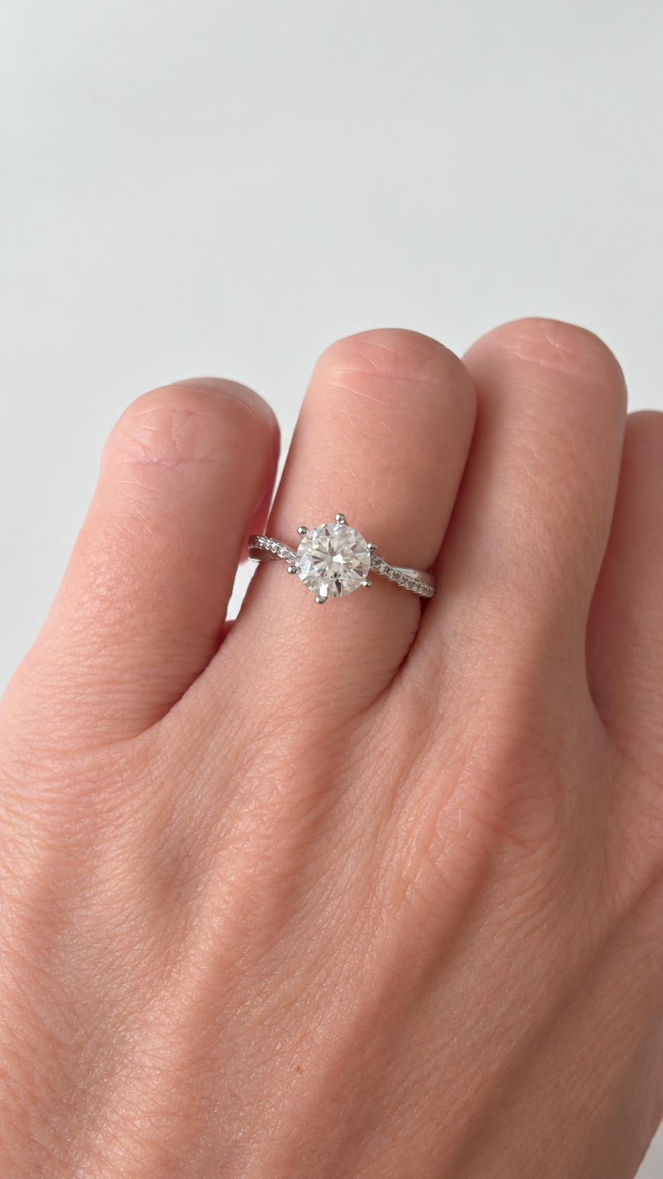 Sienna Mini Twist - Round Moissanite Silver Ring