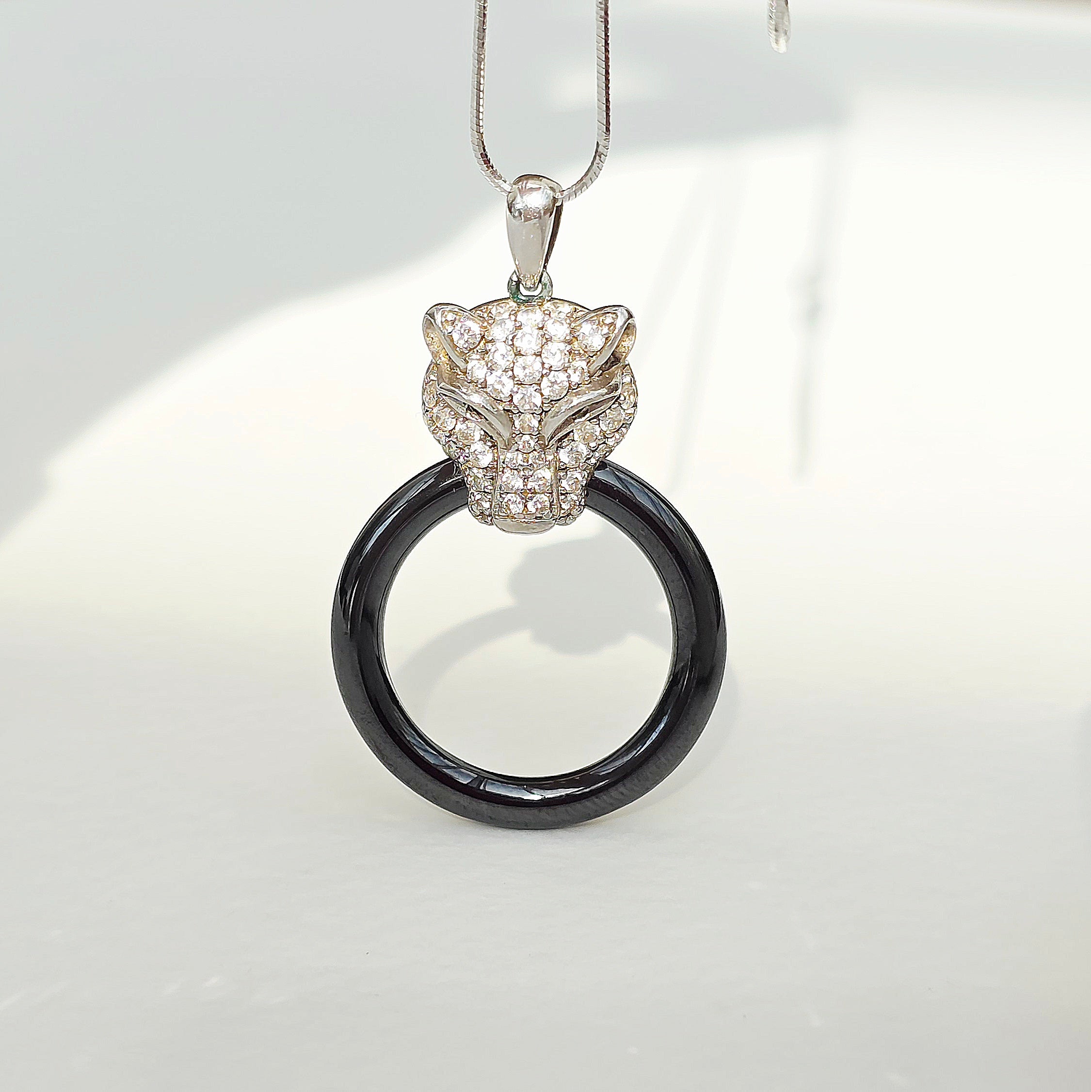 silver_panther_necklace-with-black-ceramic-band-1
