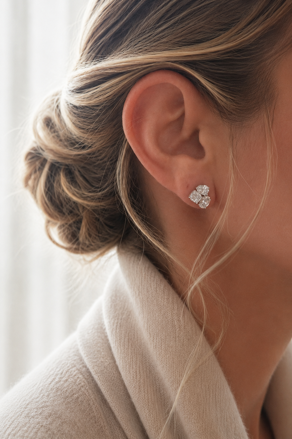 tria-3ct-lab-grown-diamond-earrings-14k-white-gold (1)