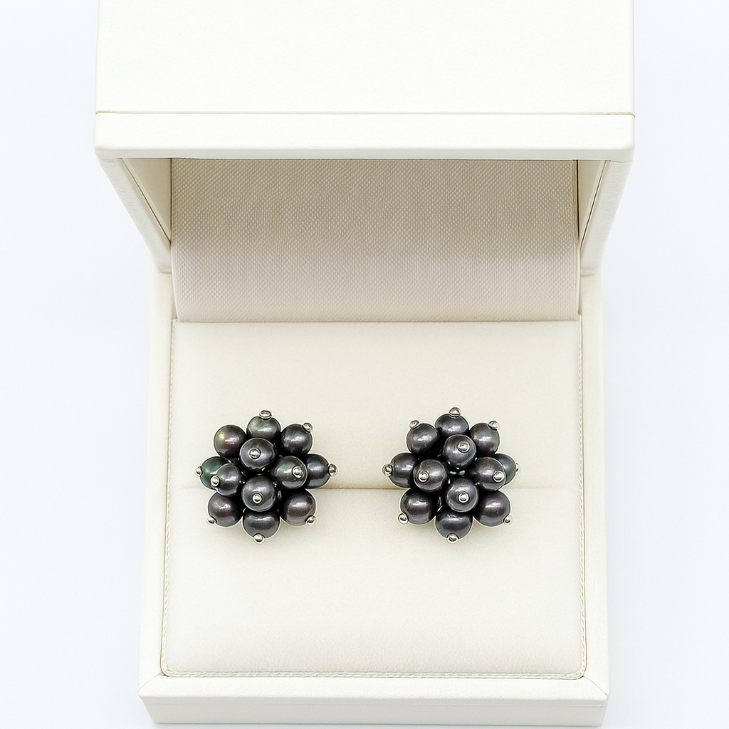 white-gold-tahitian-pearl-grape-cluster-coctail-earring-statement-ring-bespoke-custom-jewelry-5