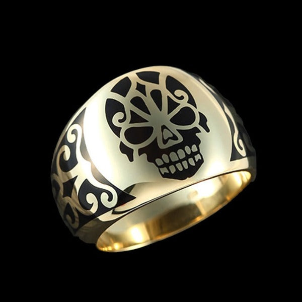 men-skull-gold-black-ceramic-inlay-ring-symbolic-bespoke-protective-amulet-jewelry 1